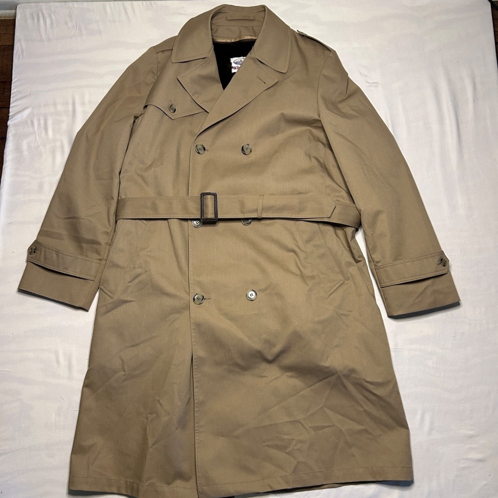 Vtg Double Breasted Trench Coat Mens 42L Tan Faux Fur Lining Classic Refined